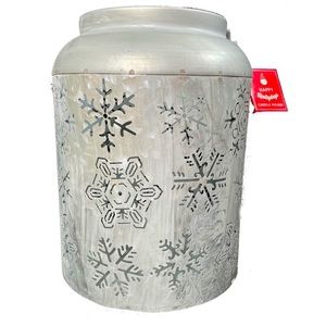 Snowflake Galvanized metal candle holder NWT Christmas Holiday Decor Candle